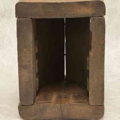 Maple Sugar Mold - Log Cabin