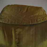 Pelisse - Image 11