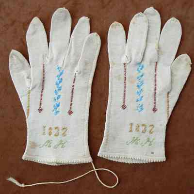 Glove