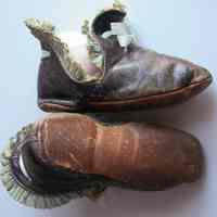 Shoe - Image 2