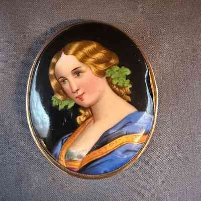 Portrait Brooch