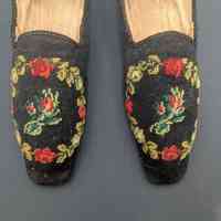 Slippers - Image 3