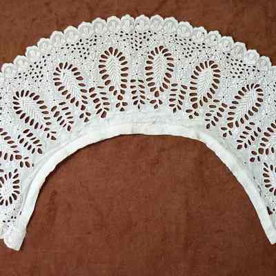 Collar