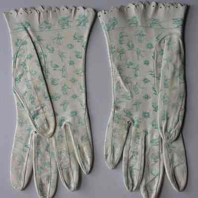 Glove