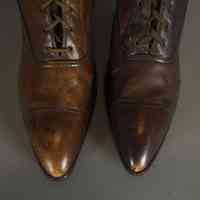 Boots - Image 2