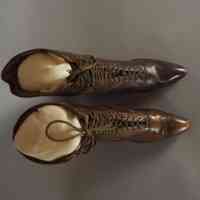 Boots - Image 3