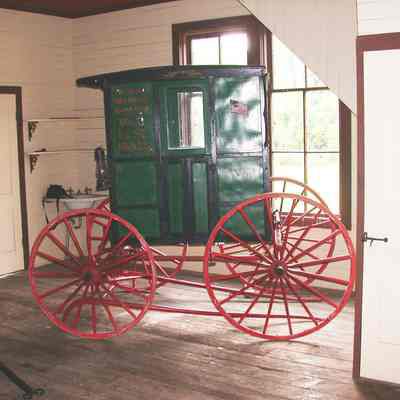 2004.107.1 Mail Wagon,  Left 2
