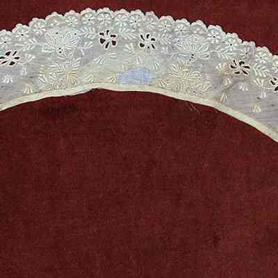 Collar
