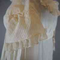Pelisse - Image 10