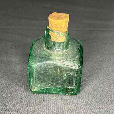 Ink Bottle