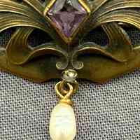Brooch - Image 2