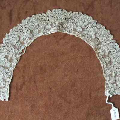 Collar