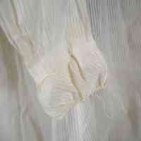 Pelisse - Image 11