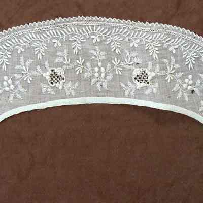 Collar