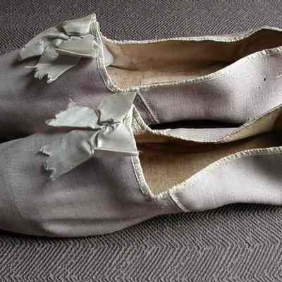 Shoe