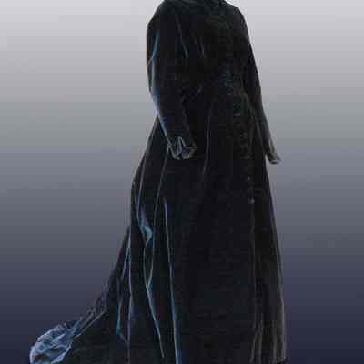 Gown, Tea