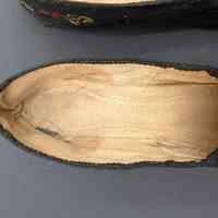 Slippers - Image 9
