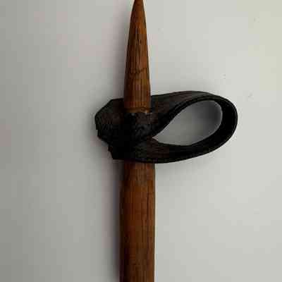 Husking Peg