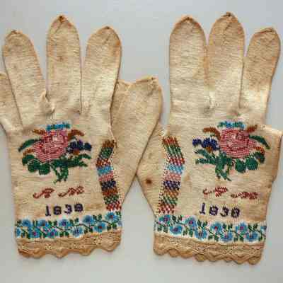 Gloves
