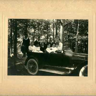 Origformat: Print-Photographic; Resolution: 600 dpi
