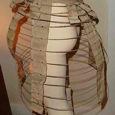 Hoop, Skirt