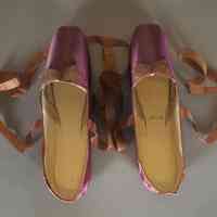Slippers - Image 5