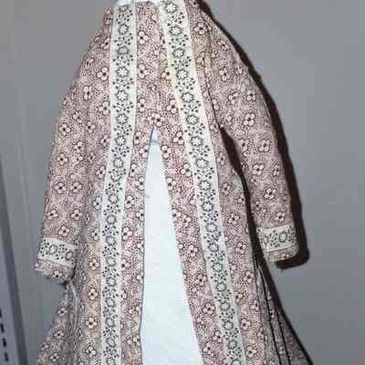 Doll Dressing Gown