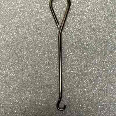 Buttonhook