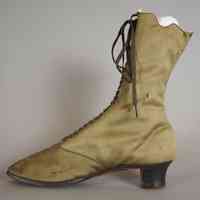 Boots - Image 7