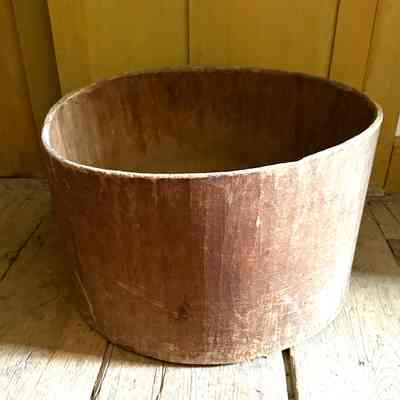 Log Tub