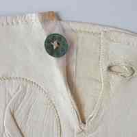 Glove - Image 4