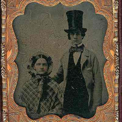 Couple, Stovepipe Hat