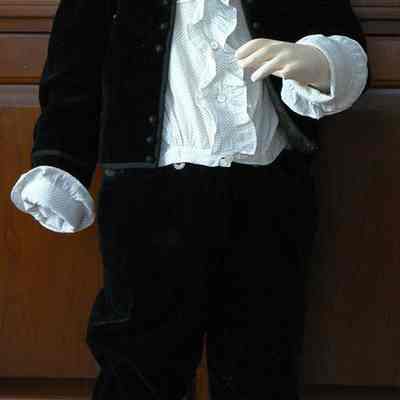 Suit