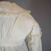 Pelisse - Image 15