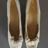 Slippers - Image 2