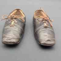Shoes - Image 2