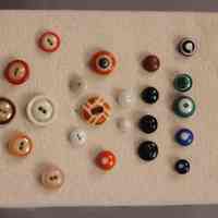 Button - Image 13