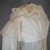 Pelisse - Image 18