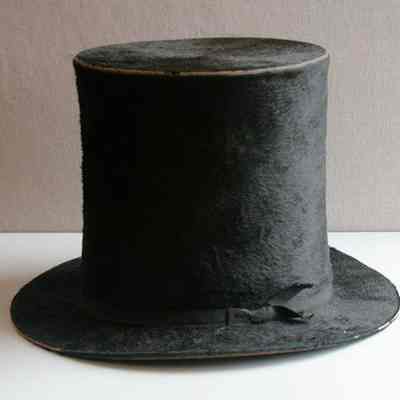Hat, Top