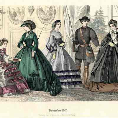 4 Ladies in Parlor in the Woods, 1 Men in Hunting Gear