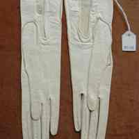 Glove - Image 2