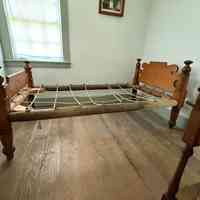 Bed - Image 2