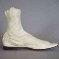 Boots - Image 3