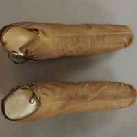 Boots - Image 3