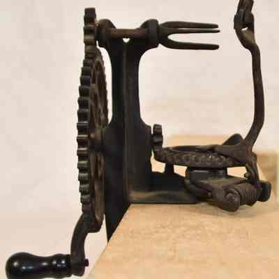 Fruit Peeler
