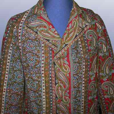 Gown, Dressing