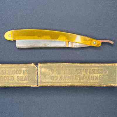 Straight Razor