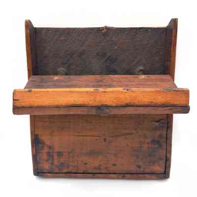 Knife Box