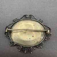 Brooch - Image 3