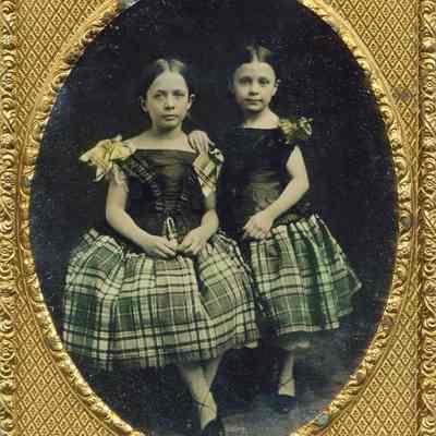 Fancy Sisters